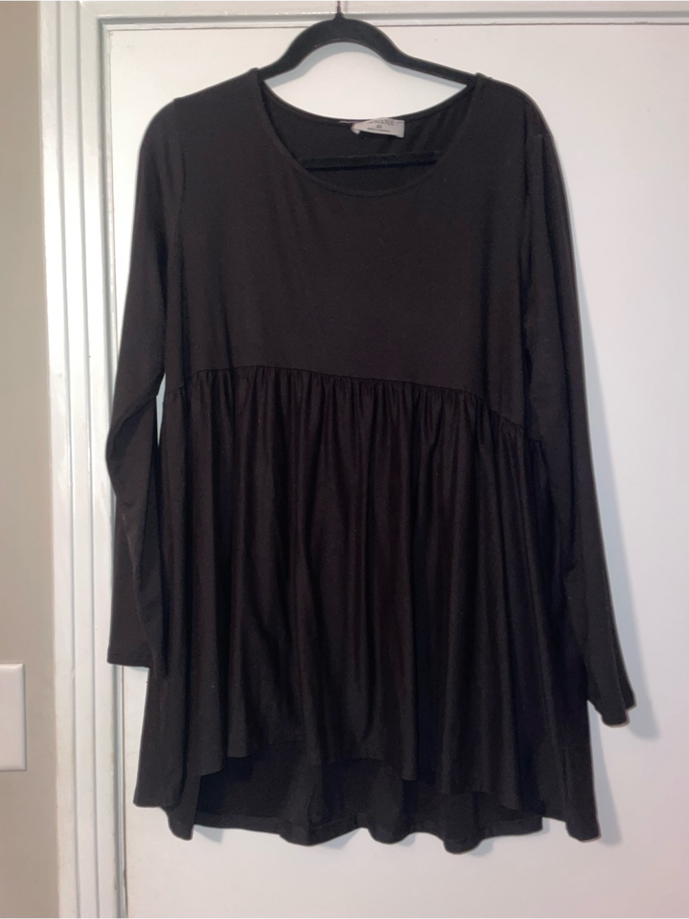 NaNa Black Long-Sleeve Gathered Hem Tunic